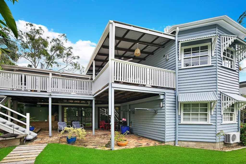 Parry Street, Bulimba